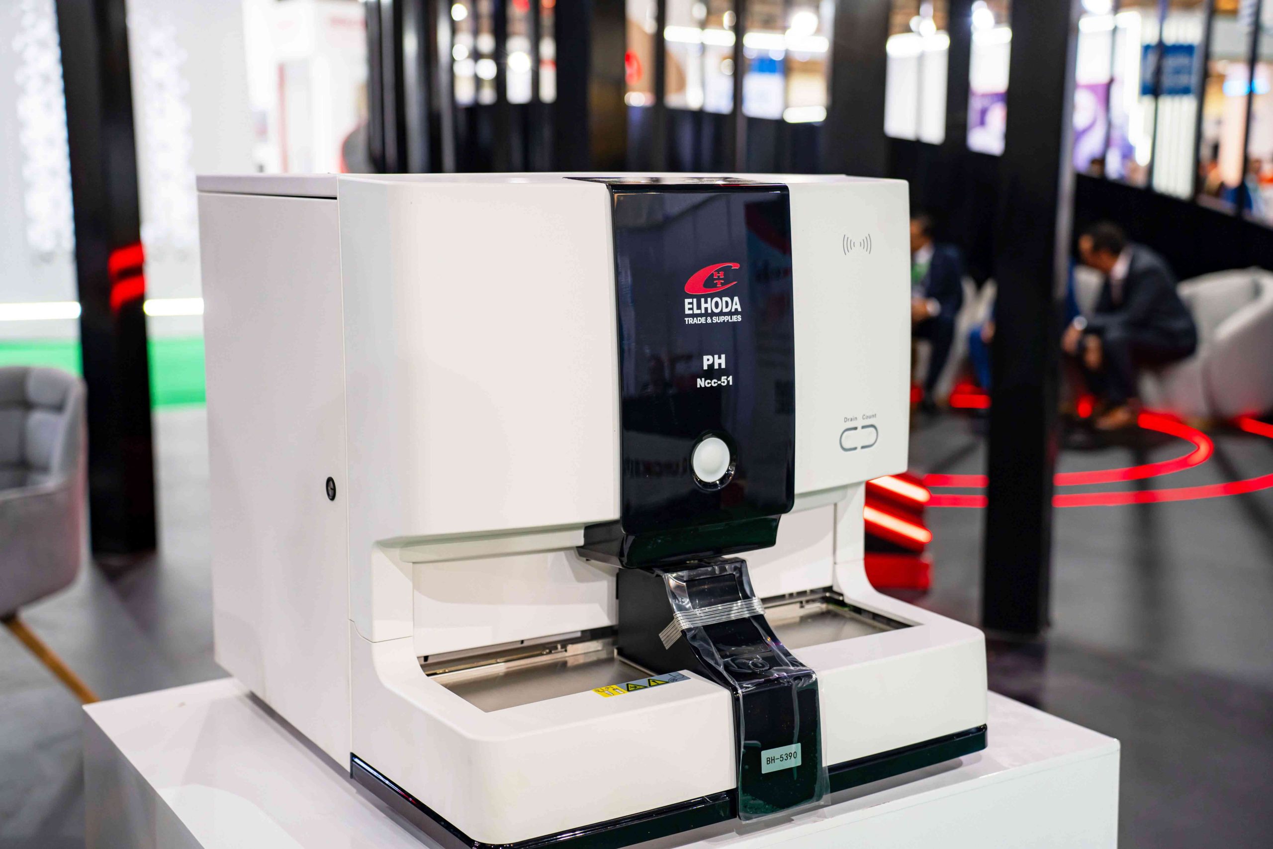 JOE03139 1 11zon scaled